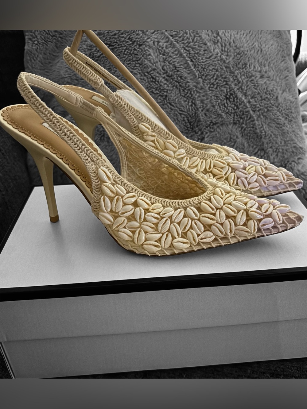 Steve Madden Heels Size 7.5 (NWT) - Picture 2 of 6